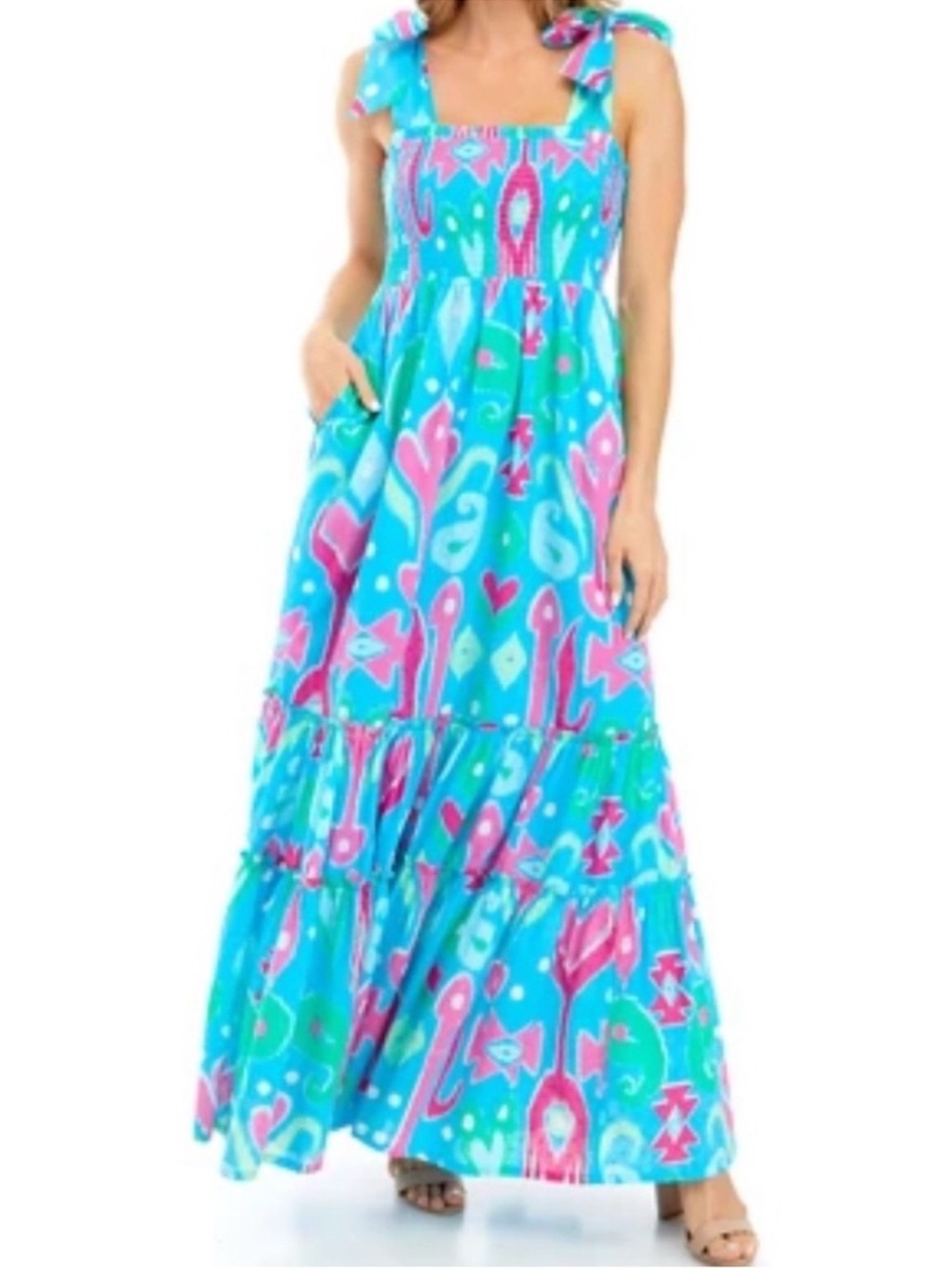 Crown and Ivy Ikat Print Smocked
Cotton Sundress